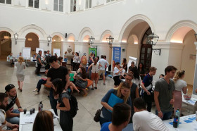 Холл в Webster University, Vienna