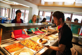 Столовая в Embassy Summer Brooklyn