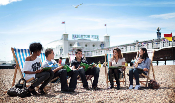 Семейные курсы в Brighton Language College