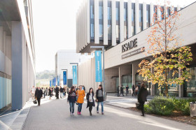 ESADE Business School