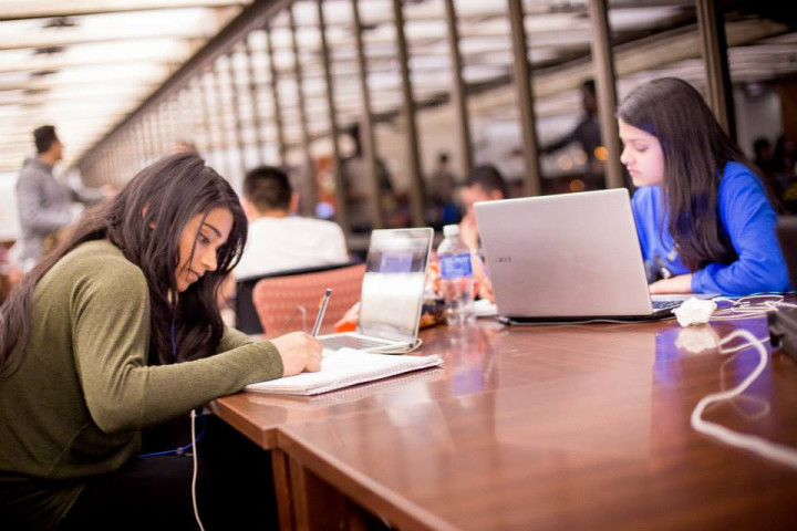 Студенты University of Illinois at Chicago