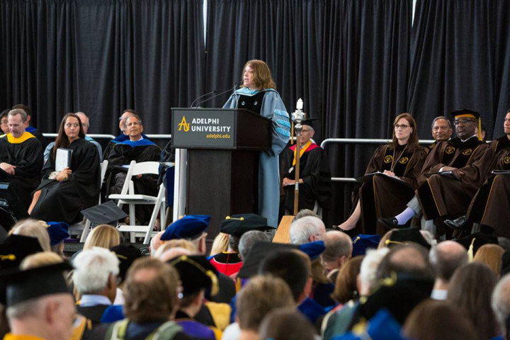 Выпускники Adelphi University