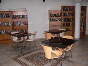 Комната отдыха в отеле Petrou Bros