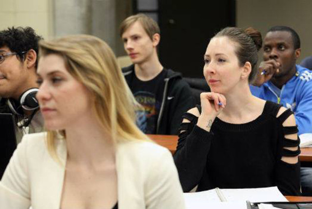 Студенты George Brown College