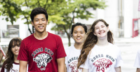 Студенты Korea University
