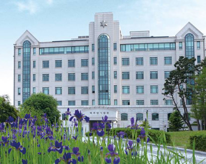 Университет Сукменг