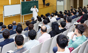 Студенты Yonsei University