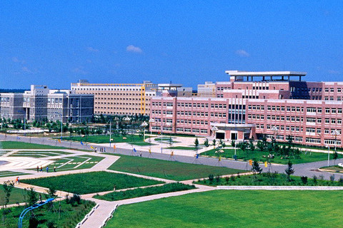 Ляонинский университет