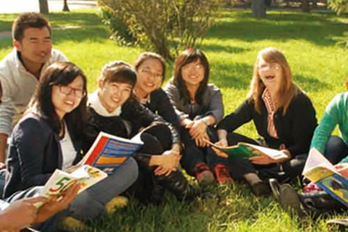 Студенты Shenyang Pharmaceutical University