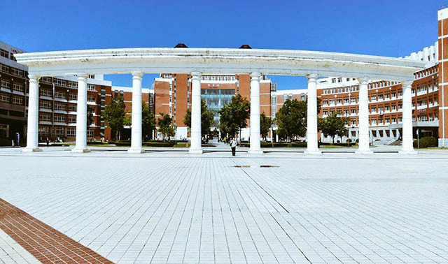 Dalian Maritime University
