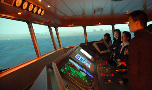 Учебный лайнер Dalian Maritime University