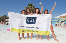 Студенты ESE в аквапарке