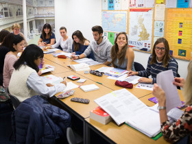 Языковые курсы в Oxford School of English