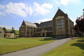 Территория школы