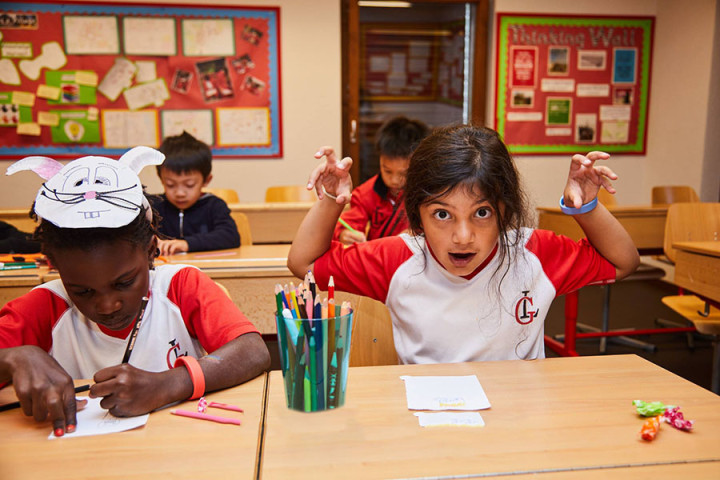 Лагерь при La Garenne International School