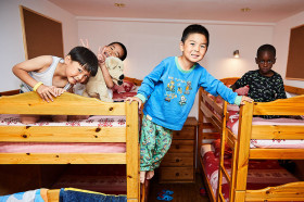 Лагерь при La Garenne International School