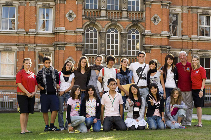 Лагерь Oxford International Royal Holloway
