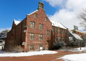 Mount Allison University