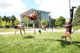 В Thompson Rivers University