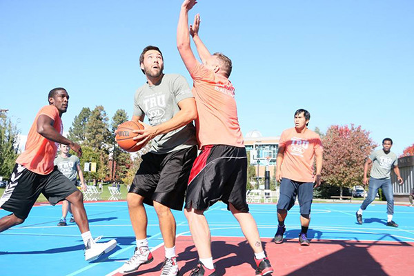 Спорт в Thompson Rivers University