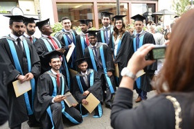 Выпускники Kingston University