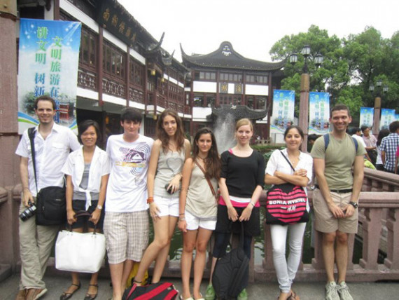 Школа Mandarin House в Шанхае