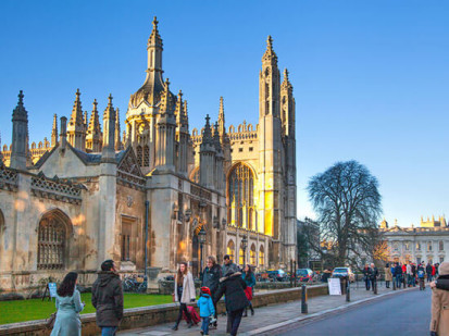 Великобритания ждет студентов