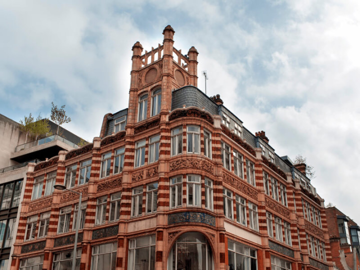 Ashbourne Independent Sixth Form College