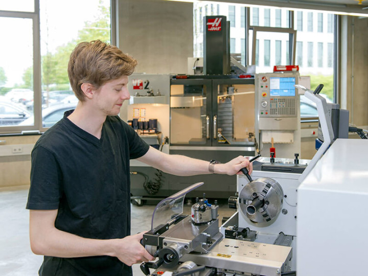 Technische Universität  München