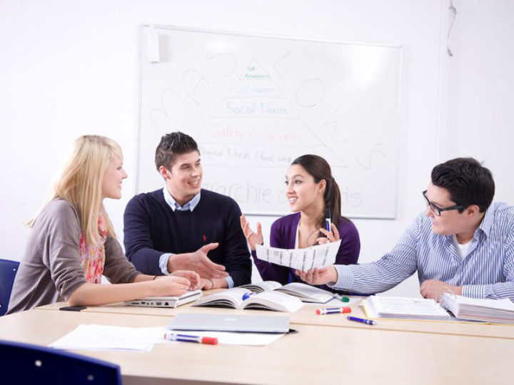 SRH Berlin University of  Applied Sciences