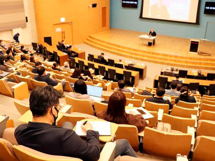 Pohang University of Science And Technology