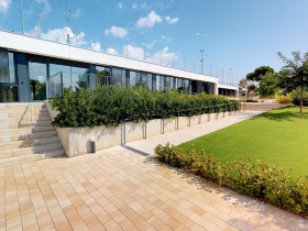 Hamelin-Laie International School