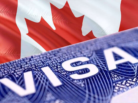 Канада возобновила выдачу краткосрочных виз россиянам