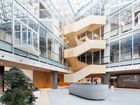 IFP CCN Center Shanghai Industry & Commerce Foreign Language College