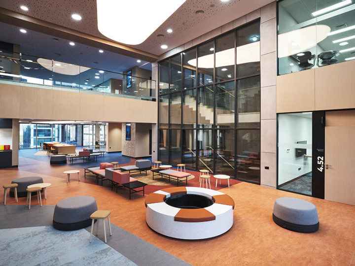 University of Wollongong in Dubai