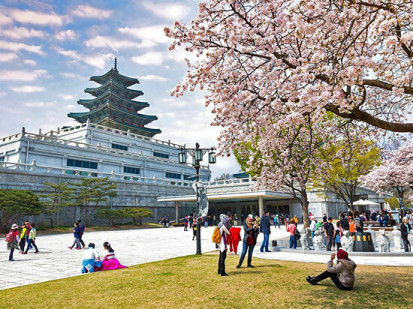 Южная Корея изменила требования к иностранным студентам