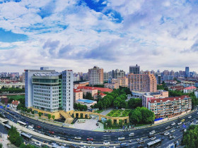 Shanghai  International Studies University