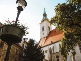 Братислава