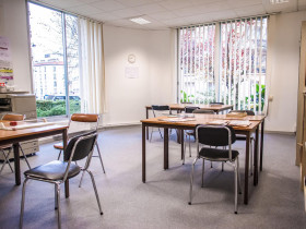 Schiller  International University Paris