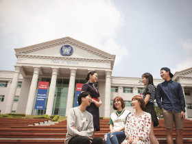 Korean Education Center при KyungBok University