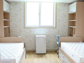 Korean Education Center при KyungBok University