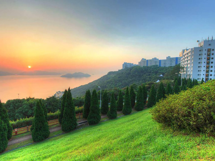 Гонконгский университет науки и технологии