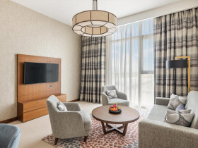 Отель Holiday Inn Al Maktoum