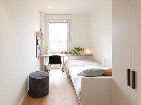 Embassy Summer Valencia