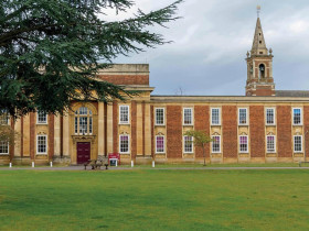 Летний лагерь Royal Russell School