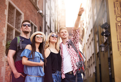 Как остаться за границей после университета: гид по визам для выпускников