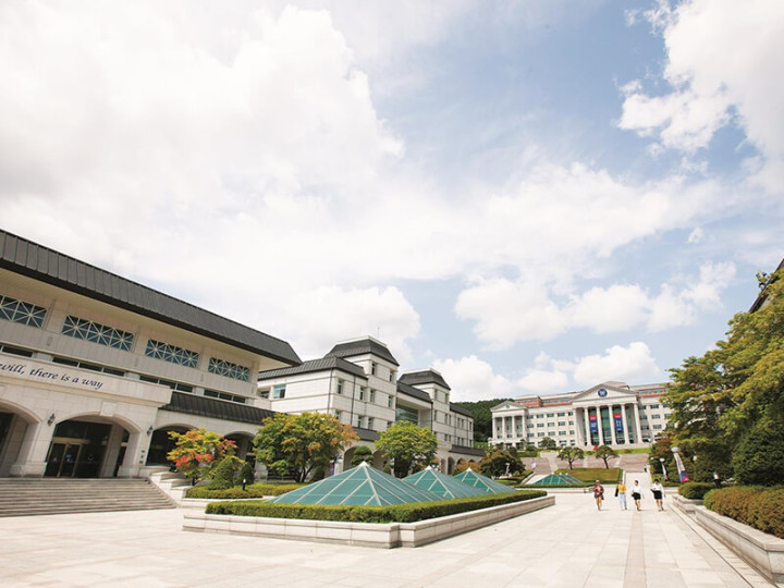 KyungBok University