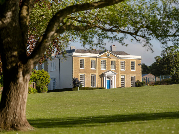 Oxford International College Brighton