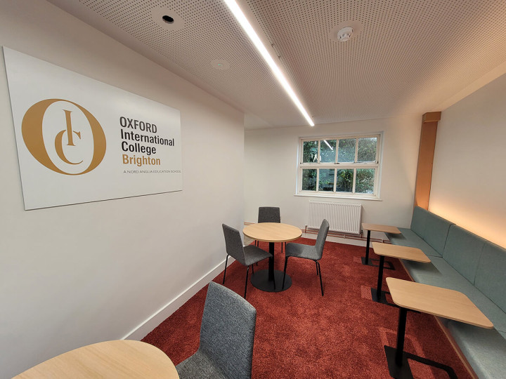 Oxford International College Brighton