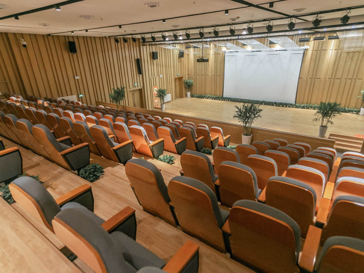 Jinan Thomas School